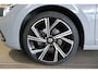 Volkswagen Golf 8 1.5 eTSI Life 150PK DSG Pano IQ Led Navi ACC PDC Virtual
