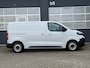 Peugeot e-Expert 75 kwh 136 PK L2 / Elektrisch / LED / Keyless / Virtual / Camera / PDC / Stuurverwarming / Adaptive Cruise / Carplay / Climatron