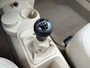 Volkswagen Beetle 1.6 Trendline Cabrio Airco Stoelverw APK tot 04-2027!
