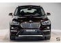 BMW X1 XDrive20i High Executive|NAP|1eig|Trekhaak|Leder|HUD