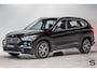 BMW X1 XDrive20i High Executive|NAP|1eig|Trekhaak|Leder|HUD