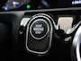 Mercedes-Benz A-klasse 250 e AMG Line | Panoramadak | Achteruitrijcamera | Stoelverwarming | Widescreen |