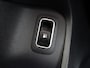 Mercedes-Benz A-klasse 250 e AMG Line | Panoramadak | Achteruitrijcamera | Stoelverwarming | Widescreen |