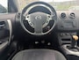 Nissan Qashqai 1.6 Acenta met trekhaak en panoramadak en parkeercamera en navigatie en bluetooth telefoon en cruise controle