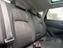 Nissan Qashqai 1.6 Acenta met trekhaak en panoramadak en parkeercamera en navigatie en bluetooth telefoon en cruise controle