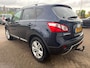 Nissan Qashqai 1.6 Acenta met trekhaak en panoramadak en parkeercamera en navigatie en bluetooth telefoon en cruise controle