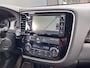 Mitsubishi Outlander 2.0 PHEV Executive LPG CAMERA ALCANTARA LEER LED TREKHAAK ECC NAVI CRUISE