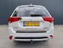 Mitsubishi Outlander 2.0 PHEV Executive LPG CAMERA ALCANTARA LEER LED TREKHAAK ECC NAVI CRUISE