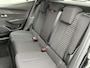 Peugeot e-2008 EV Active 54 kWh / SOH 97,75% / 8 Jaar Fabrieksgarantie / Dealer Onderhouden / 3-fase/Snelladen / Navigatie /