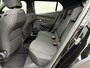 Peugeot e-2008 EV Active 54 kWh / SOH 97,75% / 8 Jaar Fabrieksgarantie / Dealer Onderhouden / 3-fase/Snelladen / Navigatie /