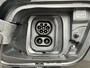 Peugeot e-2008 EV Active 54 kWh / SOH 97,75% / 8 Jaar Fabrieksgarantie / Dealer Onderhouden / 3-fase/Snelladen / Navigatie /