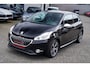 Peugeot 208 1.6 THP GTi | Luxe Leder | JBL Surround Sound | Stoelverwarming | 100% onderhouden | Xenon | 200PK