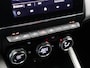 Renault Captur TCe 130pk Edition One EDC/Automaat | Dealer onderhouden | Trekhaak | Bose | 360 graden camera | Parkeersensoren voor en achter | Apple Carplay / Android auto | Climate control | Cruise control |