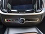 Volvo V60 Cross Country B5 AWD Pro | Geventileerde voorstoelen | Bowers en Wilkins | Trekhaak