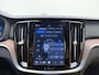Volvo V60 Cross Country B5 AWD Pro | Geventileerde voorstoelen | Bowers en Wilkins | Trekhaak