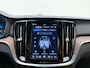 Volvo V60 Cross Country B5 AWD Pro | Geventileerde voorstoelen | Bowers en Wilkins | Trekhaak