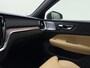 Volvo V60 Cross Country B5 AWD Pro | Geventileerde voorstoelen | Bowers en Wilkins | Trekhaak
