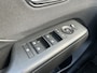 Hyundai Kona Long Range Pure Edition 64.8 kWh / 20 Inch Lichtmetalen Velgen / Navigatie / Cruise Control Adaptief / Bestuurder & Bijrijder Stoel In Hoogte Verstelbaar /