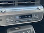 Hyundai Kona Long Range Pure Edition 64.8 kWh / 20 Inch Lichtmetalen Velgen / Navigatie / Cruise Control Adaptief / Bestuurder & Bijrijder Stoel In Hoogte Verstelbaar /