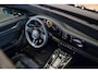 Porsche 911 992.2 Coupé 3.6 Turbo S, 711 PK, *ON/STOCK*, Sport/Design/Carbon, OAK/Green, Lift, Burmester, Turbonite/Zwart, NEW!!