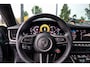 Porsche 911 992.2 Coupé 3.6 Turbo S, 711 PK, *ON/STOCK*, Sport/Design/Carbon, OAK/Green, Lift, Burmester, Turbonite/Zwart, NEW!!