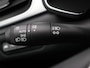 Renault Captur TCe 90pk Intens | Dealeronderhouden | Parkeersensoren voor/achter | 360 gradencamera | 9,3" Navigatie | Climate control |