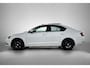 Skoda Octavia 1.5 TSI Greentech Style Business Automaat | Trekhaak | Panoramadak | Lichtmetalen velgen | Sportstoelen | Metallic lak