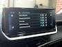 Peugeot 2008 GT Pack 1.2 Turbo 130pk EAT8 | FOCAL HIFI | TREKHAAK | SCHUIF/KANTELDAK | ALCANTARA | 18" LM 'EVISSA' | STOELVERW. | CAMERA | NAVI