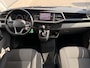 Volkswagen Transporter 2.0 TDI L1H1 28 | ACC | Dubbele Cabine | Stoelverwarming | Apple Carplay | Trekhaak | DAB | Dode Hoek | Trailer Assistent |