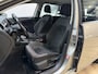 Volkswagen Golf 1.0 TSI Highline Airco ECC | Trekhaak | Camera | Adaptive Cruise | Virtual | Apple Carplay | Isofix | NAP