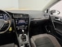 Volkswagen Golf 1.0 TSI Highline Airco ECC | Trekhaak | Camera | Adaptive Cruise | Virtual | Apple Carplay | Isofix | NAP