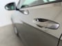Volkswagen Golf 1.2 TSI Highline R-line Pano! Camera!