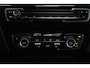 BMW X1 SDrive20i Business Edition Plus (TREKHAAK, STOELVERWARMING, CAMERA, SFEERVERLICHTING, DIGITALE COCKPIT)