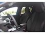 Peugeot 208 1.2 Hybrid 145PK AUTOMAAT GT | NAVIGATIE | DRAADLOZE APPLE CARPLAY/ANDROID AUTO | CAMERA VOOR + ACHTER | FULL LED KOPLAMPEN | LICHTMETALEN VELGEN 17" | DODEHOEK DETECTIE | DRAADLOZE TELEFOONLADER | KEYLESS ENTRY/START | DAB+ RADIO | ADAPTIVE CRUISE CONTROL |
