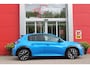Peugeot 208 1.2 Hybrid 145PK AUTOMAAT GT | NAVIGATIE | DRAADLOZE APPLE CARPLAY/ANDROID AUTO | CAMERA VOOR + ACHTER | FULL LED KOPLAMPEN | LICHTMETALEN VELGEN 17" | DODEHOEK DETECTIE | DRAADLOZE TELEFOONLADER | KEYLESS ENTRY/START | DAB+ RADIO | ADAPTIVE CRUISE CONTROL |