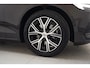 Volvo V60 2.0 B4 197pk Essential Edition Aut. [ LED Camera Stoel-en stuurverwarming ]
