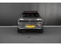 Volkswagen Golf 1.5 eHybrid Style Edition | Panorama | Camera | Stoelmassage | Dode Hoek |