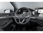 Volkswagen Golf 1.5 eHybrid Style Edition | Panorama | Camera | Stoelmassage | Dode Hoek |