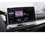 Volkswagen Golf 1.5 eHybrid Style Edition | Panorama | Camera | Stoelmassage | Dode Hoek |