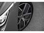 Volkswagen Golf 1.5 eHybrid Style Edition | Panorama | Camera | Stoelmassage | Dode Hoek |