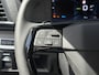Citroën E-Jumpy L3 136 75 kWh | STX | Leer | Stoel/-Stuurverwarming | Draadloze telefoonlader | Apple Carplay/Android Auto | Lichtmetalen velgen | Climate Control | Cruise Control | Parkeercamera/-sensoren | Inbouw |
