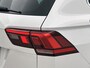 Volkswagen Tiguan 1.5 TSI R-Line | Automaat | Airco | R-line | 19 Inch Velgen | Cruise control | Parkeersensoren |