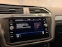 Volkswagen Tiguan 1.5 TSI Life Business | LED | ELEKTR. ACHTERKLEP | NAVI | CAR PLAY |