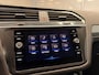 Volkswagen Tiguan 1.5 TSI Life Business | LED | ELEKTR. ACHTERKLEP | NAVI | CAR PLAY |