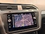 Volkswagen Tiguan 1.5 TSI Life Business | LED | ELEKTR. ACHTERKLEP | NAVI | CAR PLAY |