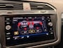Volkswagen Tiguan 1.5 TSI Life Business | LED | ELEKTR. ACHTERKLEP | NAVI | CAR PLAY |