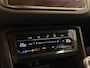 Volkswagen Tiguan 1.5 TSI Life Business | LED | ELEKTR. ACHTERKLEP | NAVI | CAR PLAY |