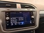 Volkswagen Tiguan 1.5 TSI Life Business | LED | ELEKTR. ACHTERKLEP | NAVI | CAR PLAY |