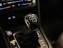 Volkswagen Tiguan 1.5 TSI Life Business | LED | ELEKTR. ACHTERKLEP | NAVI | CAR PLAY |