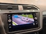 Volkswagen Tiguan 1.5 TSI Life Business | LED | ELEKTR. ACHTERKLEP | NAVI | CAR PLAY |